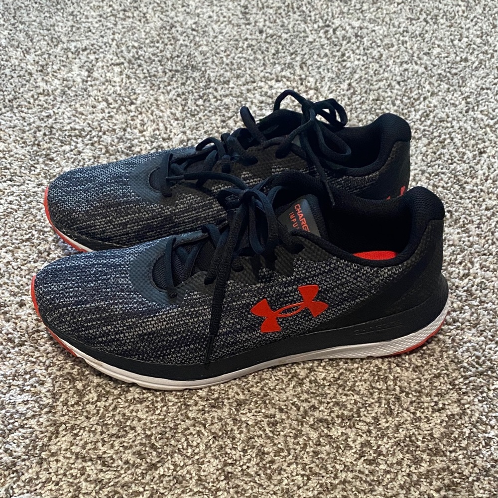 Under Armour Men's Black and Red Athletic Shoes